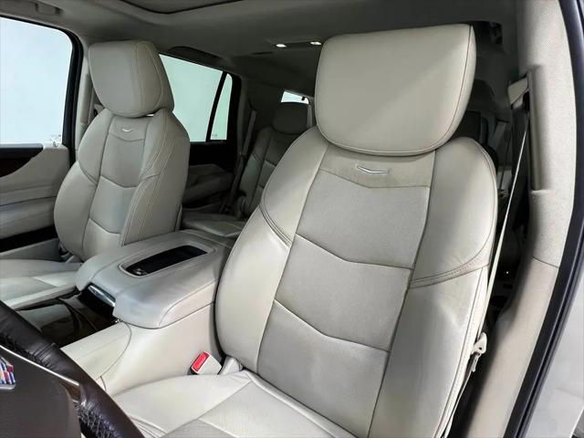 2017 Cadillac Escalade Luxury