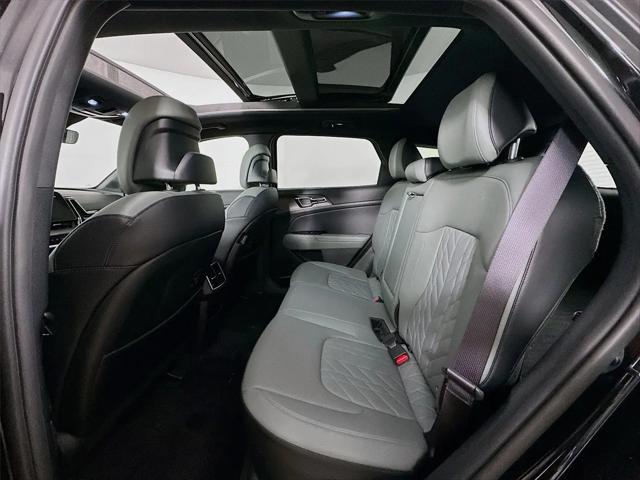 2023 Kia Sportage Plug-In Hybrid X-Line