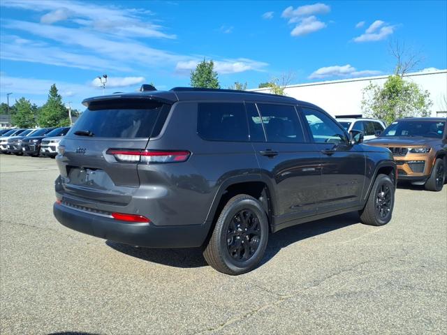 2026 Jeep Grand Cherokee L GRAND CHEROKEE L LAREDO ALTITUDE 4X4