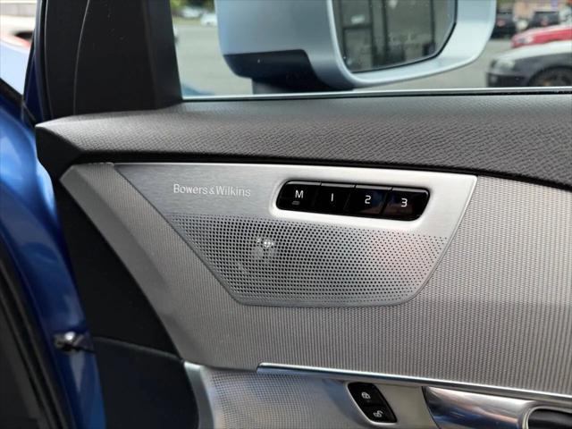 2016 Volvo XC90 T6 R-Design