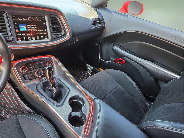 2015 Dodge Challenger R/T Plus