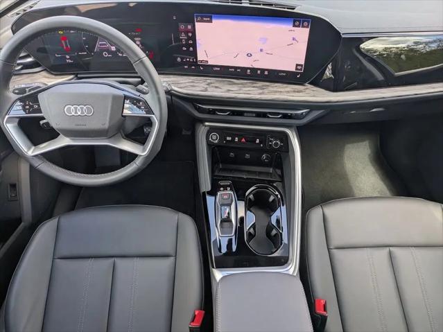 2025 Audi Q5 Premium TFSI quattro S tronic