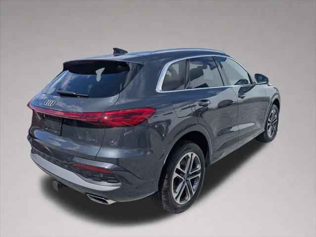 2025 Audi Q5 Premium TFSI quattro S tronic