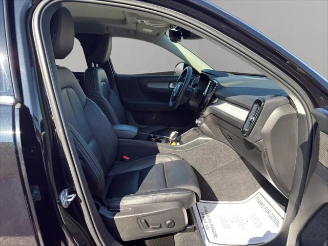 2022 Volvo XC40 T5 Inscription