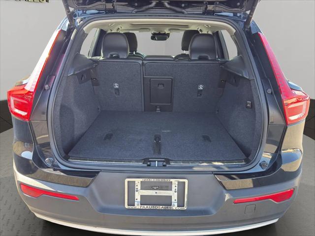 2022 Volvo XC40 T5 Inscription