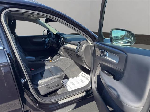 2022 Volvo XC40 T5 Inscription
