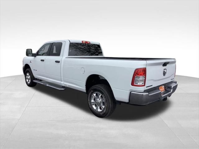 2024 Ram 3500 Big Horn Crew Cab 4x4 8' Box