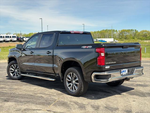 2022 Chevrolet Silverado 1500 4WD Crew Cab Short Bed LT with 2FL
