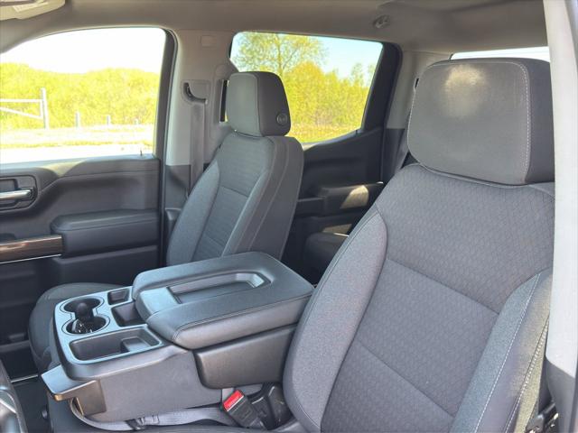 2022 Chevrolet Silverado 1500 4WD Crew Cab Short Bed LT with 2FL