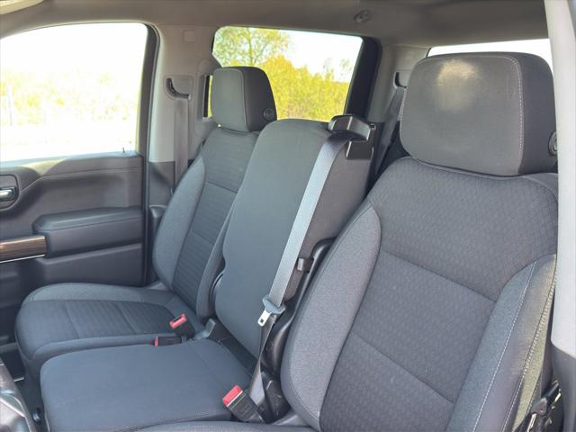 2022 Chevrolet Silverado 1500 4WD Crew Cab Short Bed LT with 2FL