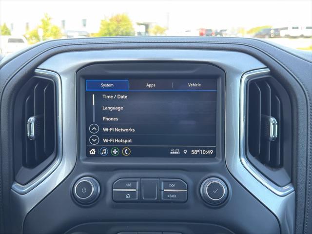 2022 Chevrolet Silverado 1500 4WD Crew Cab Short Bed LT with 2FL