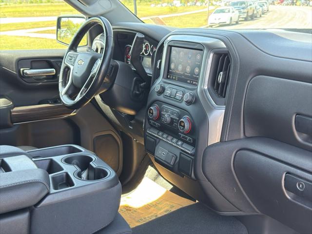 2022 Chevrolet Silverado 1500 4WD Crew Cab Short Bed LT with 2FL