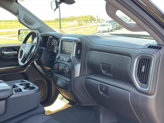 2022 Chevrolet Silverado 1500 4WD Crew Cab Short Bed LT with 2FL