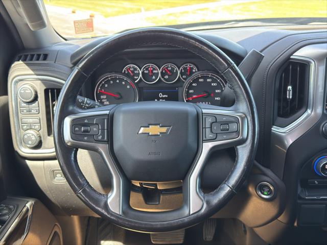 2022 Chevrolet Silverado 1500 4WD Crew Cab Short Bed LT with 2FL