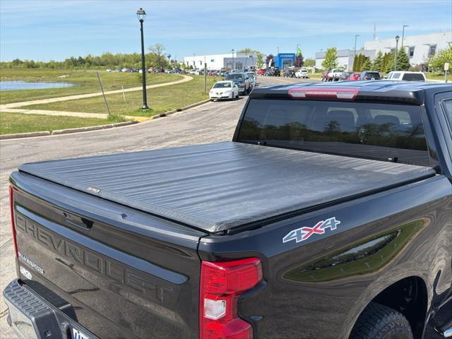 2022 Chevrolet Silverado 1500 4WD Crew Cab Short Bed LT with 2FL
