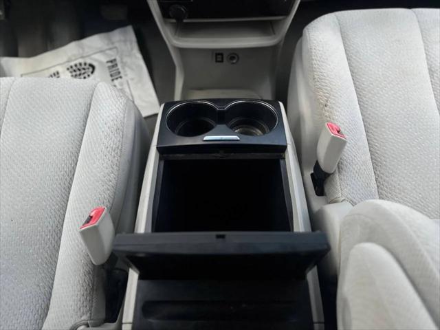 2011 Toyota Sienna LE V6