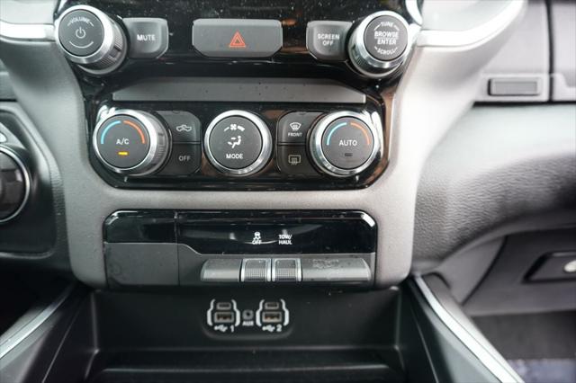 2022 Ram 1500 Big Horn Crew Cab 4x4 5'7" Box