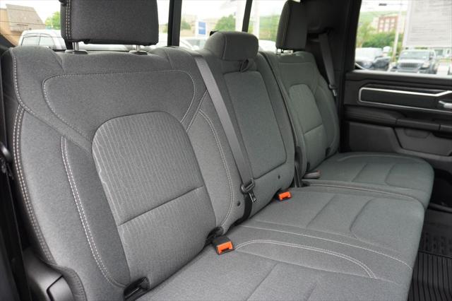 2022 Ram 1500 Big Horn Crew Cab 4x4 5'7" Box