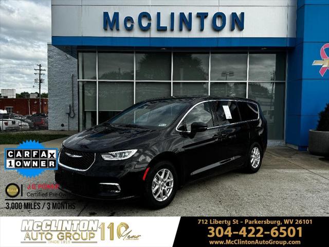2025 Chrysler Pacifica Select for sale near Parkersburg, WV