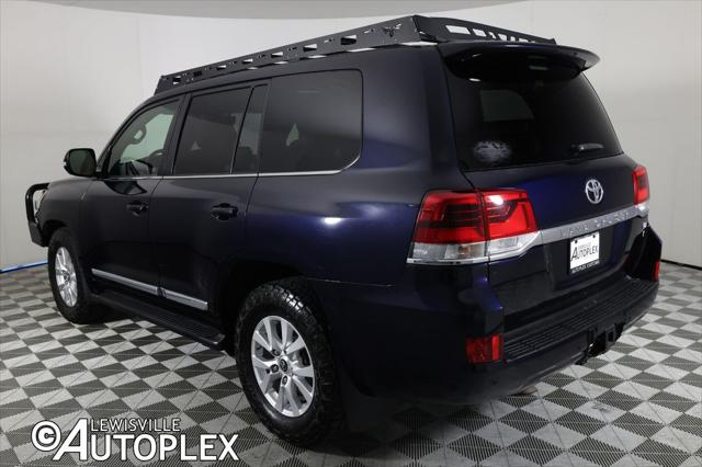 2018 Toyota Land Cruiser V8