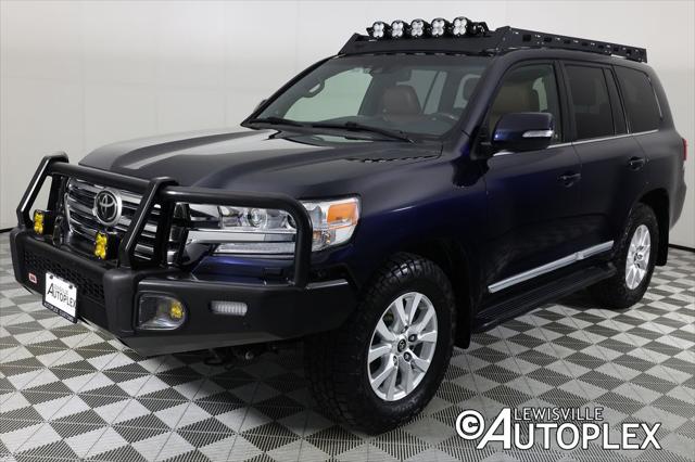 2018 Toyota Land Cruiser V8