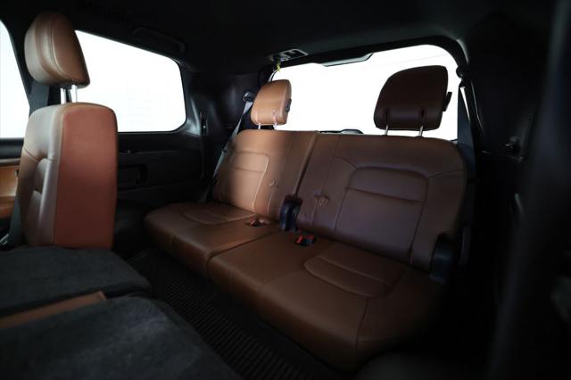 2018 Toyota Land Cruiser V8