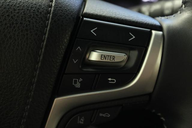 2018 Toyota Land Cruiser V8