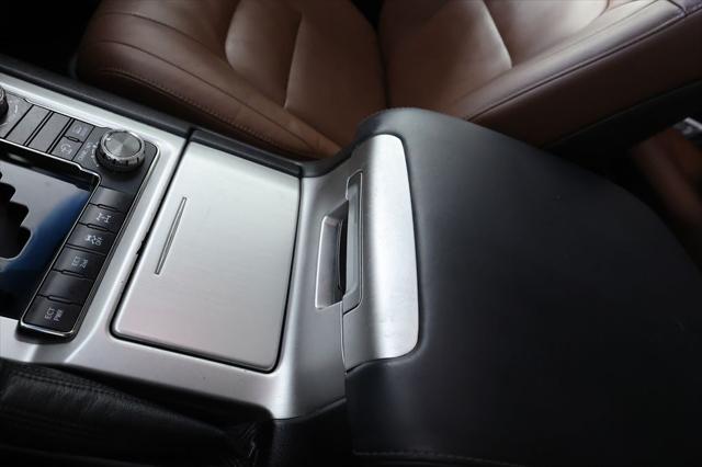 2018 Toyota Land Cruiser V8