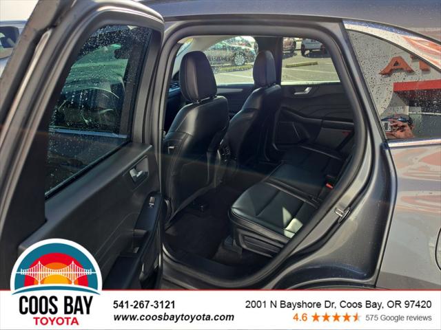 2025 Ford Escape Platinum