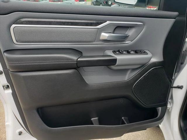 2022 Ram 1500 Big Horn Crew Cab 4x4 5'7" Box