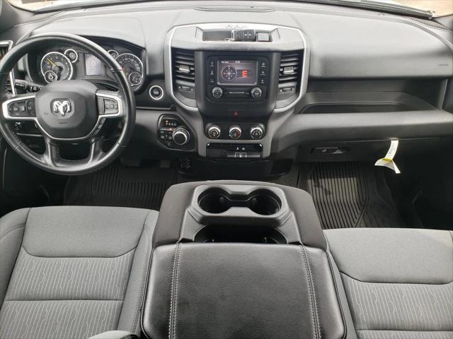 2022 Ram 1500 Big Horn Crew Cab 4x4 5'7" Box