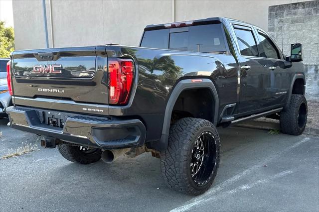 2021 GMC Sierra 2500HD 4WD Crew Cab Standard Bed Denali