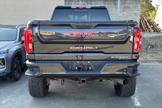 2021 GMC Sierra 2500HD 4WD Crew Cab Standard Bed Denali