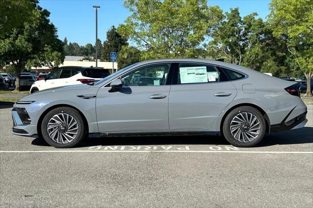 2026 Hyundai Sonata Hybrid SEL