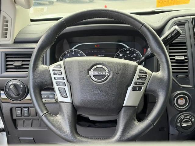 2024 Nissan Titan Crew Cab SV 4x4
