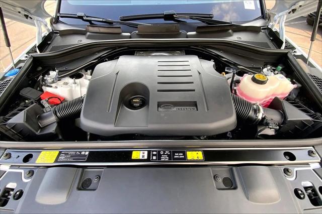 2026 Land Rover Range Rover Sport P360 SE