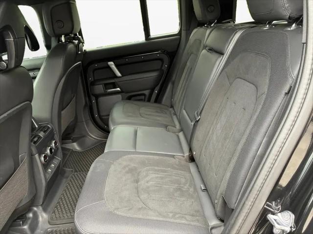 2023 Land Rover Defender 110 V8