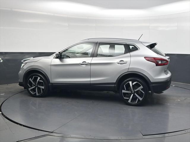 2022 Nissan Rogue Sport SL FWD Xtronic CVT
