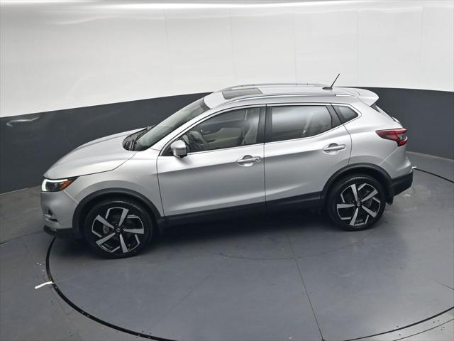 2022 Nissan Rogue Sport SL FWD Xtronic CVT