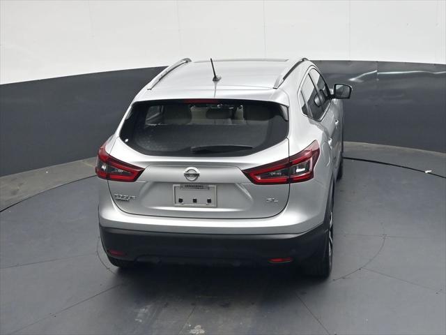2022 Nissan Rogue Sport SL FWD Xtronic CVT