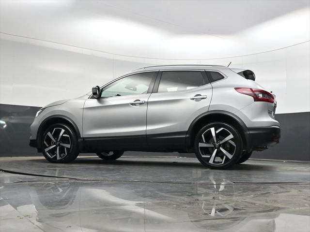 2022 Nissan Rogue Sport SL FWD Xtronic CVT