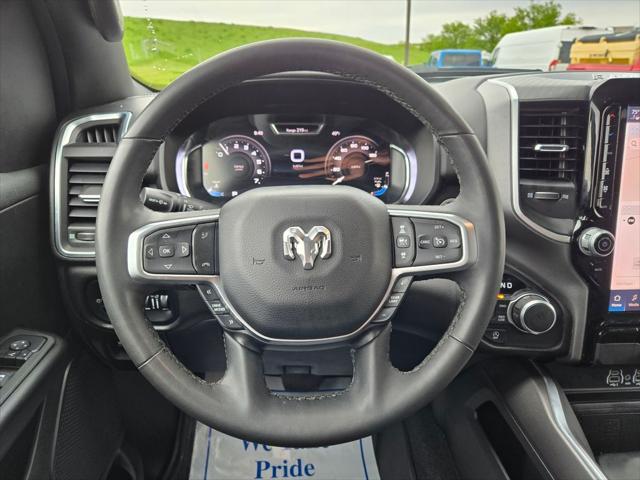 2025 Ram 1500 Big Horn Crew Cab 4x4 5'7" Box