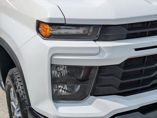 2024 Chevrolet Silverado 2500HD 4WD Crew Cab Long Bed Custom