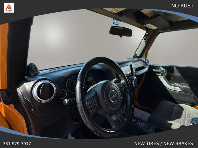 2012 Jeep Wrangler Unlimited Sahara