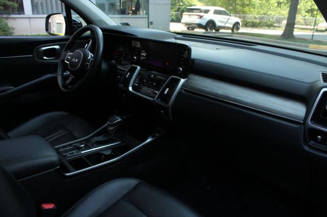 2023 Kia Sorento X-Line S