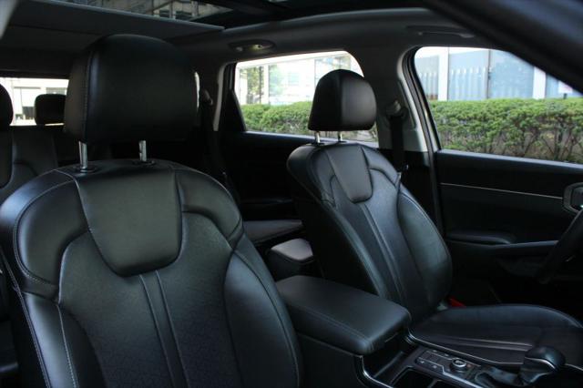 2023 Kia Sorento X-Line S