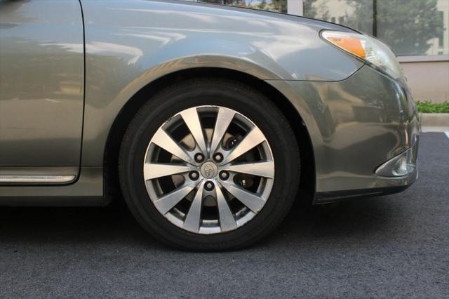 2011 Toyota Avalon Limited
