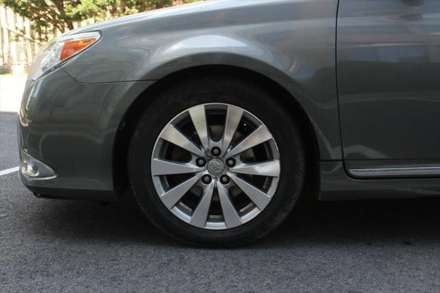 2011 Toyota Avalon Limited