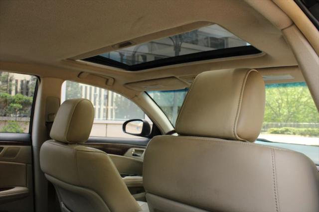 2011 Toyota Avalon Limited