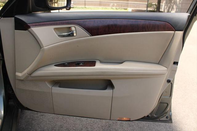 2011 Toyota Avalon Limited